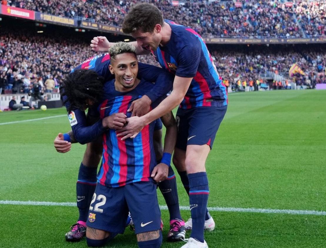 法蒂巴萨差点帽子戏法,费兰托雷斯安苏法蒂