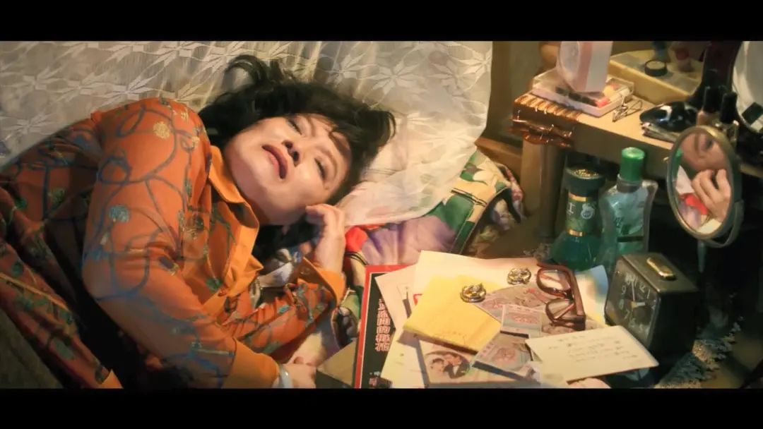 《华灯初上》：年度*欲情**悬疑台剧，网飞这三亿砸对了