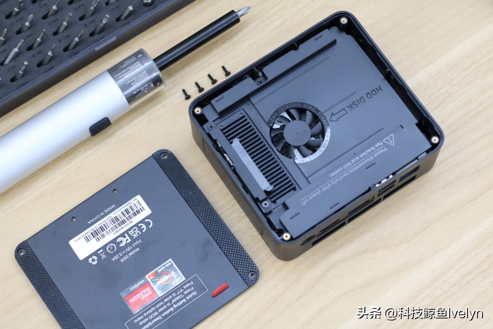 千元迷你主机天花板？零刻SER5MAX深度评测，性能全释放