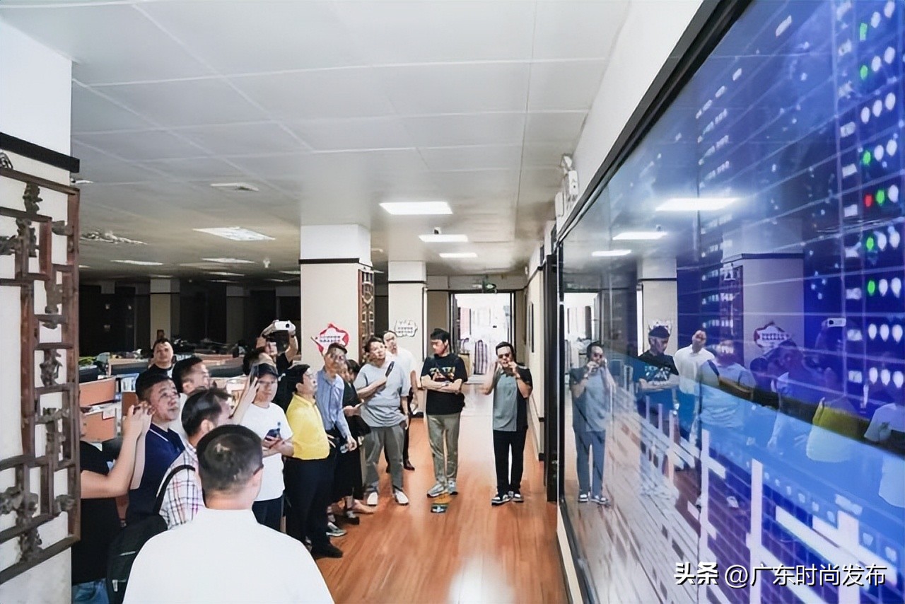 2023广东省服装产业高质量发展大会暨广东省服装服饰行业协会第七届第四次会员代表大会在中山沙溪顺利召开