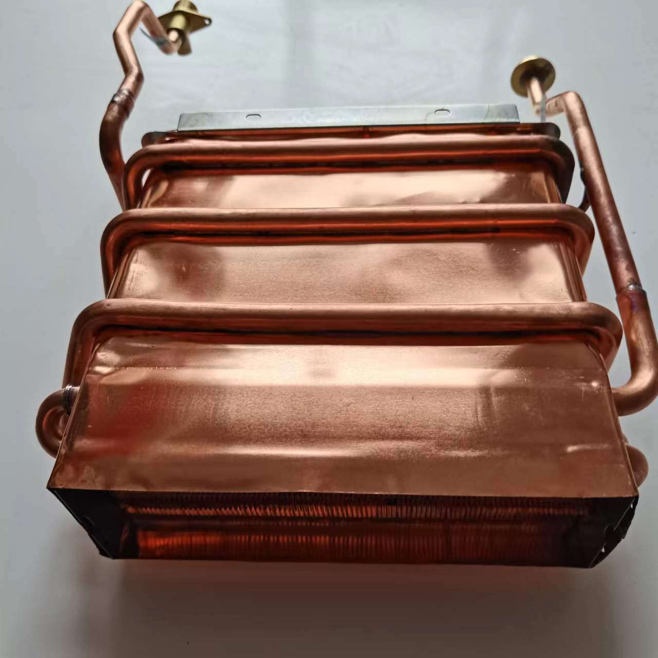 美的燃气热水器jsq30-16ht7s测评,林内燃气热水器jsq26-c01和c2区别