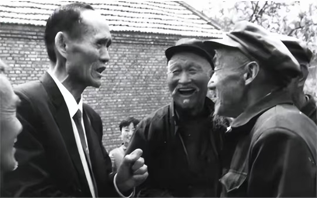 寻亲记录台湾老兵寻找70年前女儿,87年台湾老兵大陆寻亲的故事视频