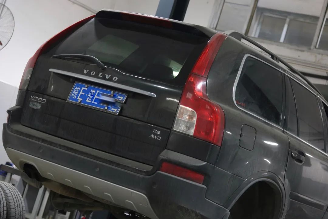 80年沃尔沃xc90出售,08款沃尔沃xc90二手多少钱