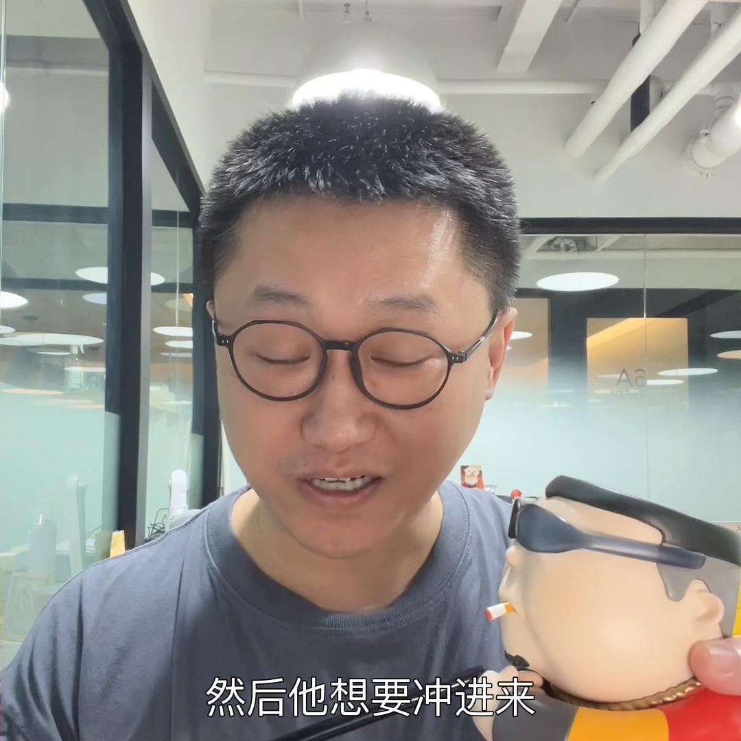 铁登山杖允许放车里防身吗,防身登山杖坐火车可以拿吗