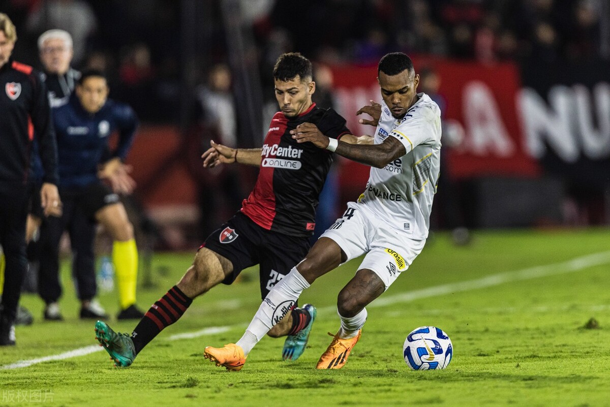 足球赫罗纳vs巴伦西亚比分预测,足球蒙扎vs阿齐拉比分预测