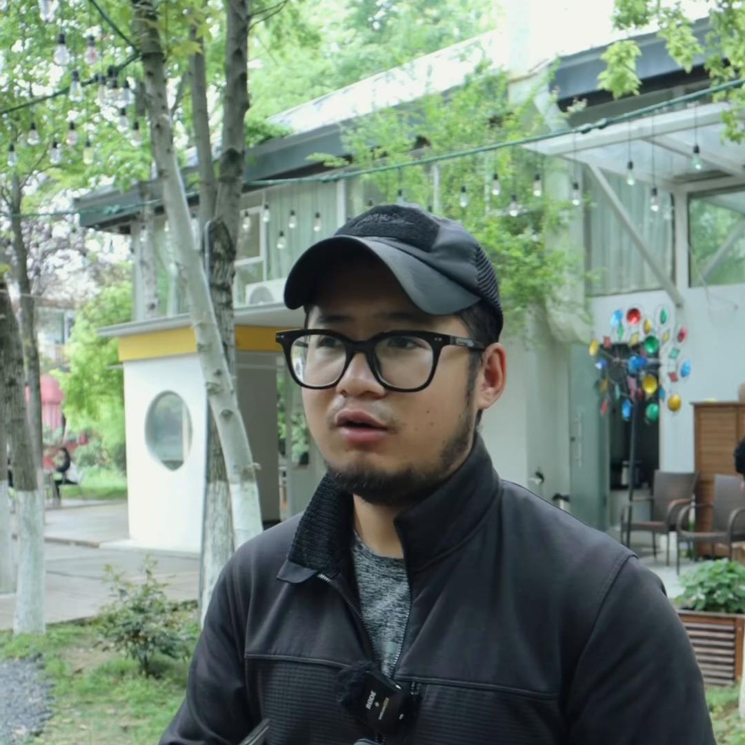 一分钟教你使用佳能R5c相机，快A特你们的老婆给你买吧...