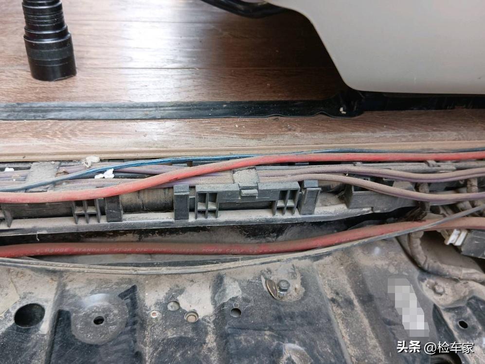 二手比亚迪m6价格,比亚迪m6二手买手动还是自动