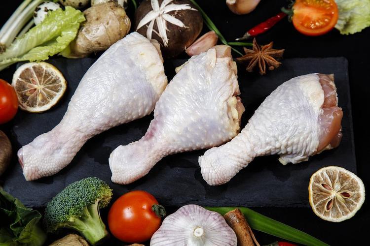 鸡肉是发物吗什么人不能吃,鸡肉是发物吗手术后能吃吗