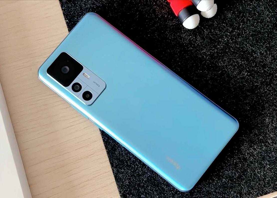 这4款“清仓价”高性能手机,目前降价最狠三款手机不可错过