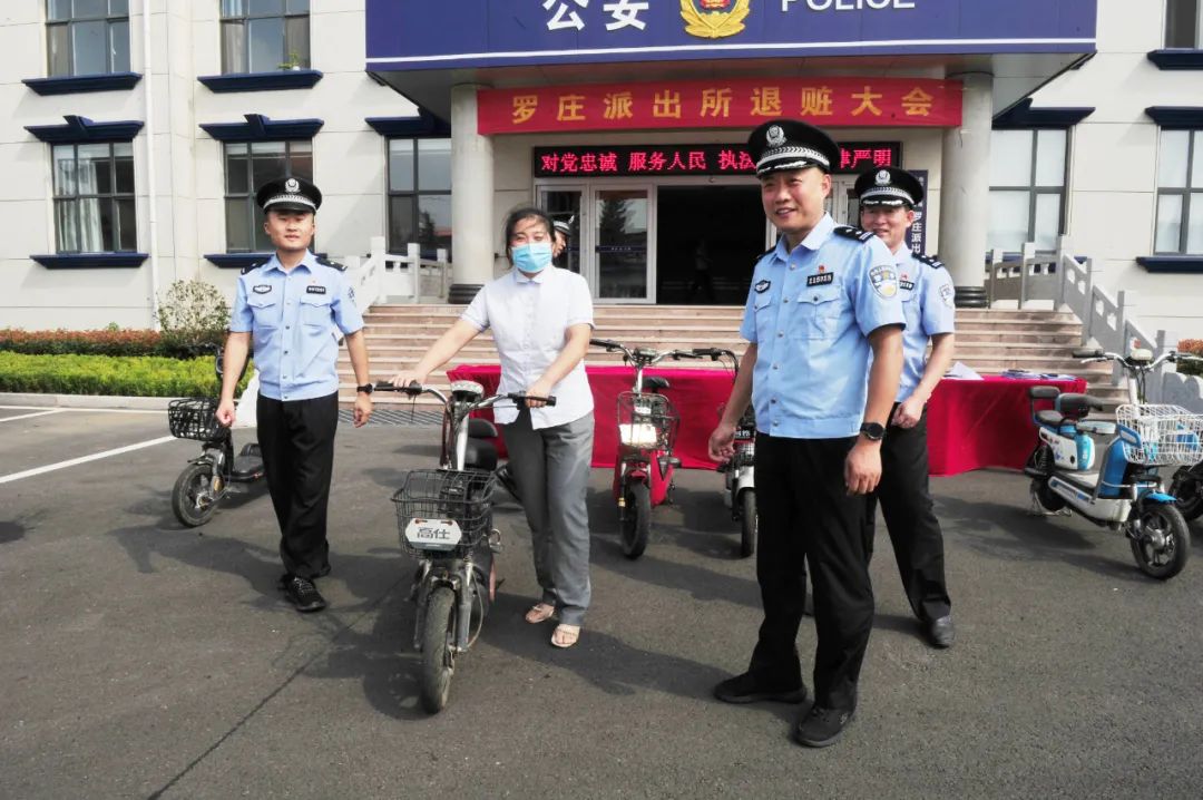 孩子对警察爸爸的留言,警察爸爸的留言父亲节