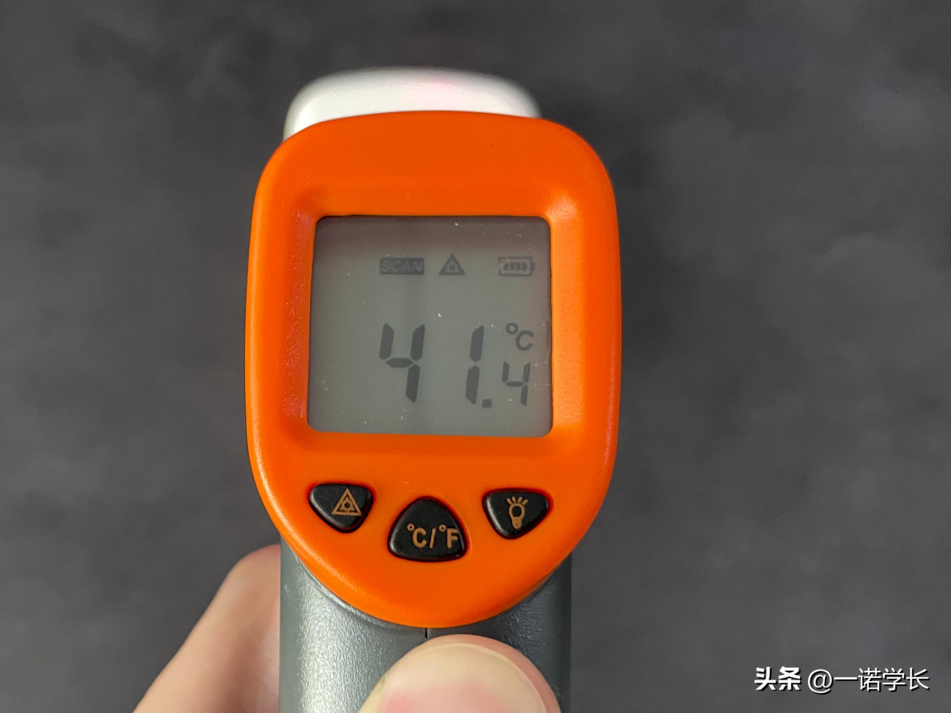 magsafe原装磁吸充电宝值得购买吗,第三方苹果magsafe磁吸充电宝推荐