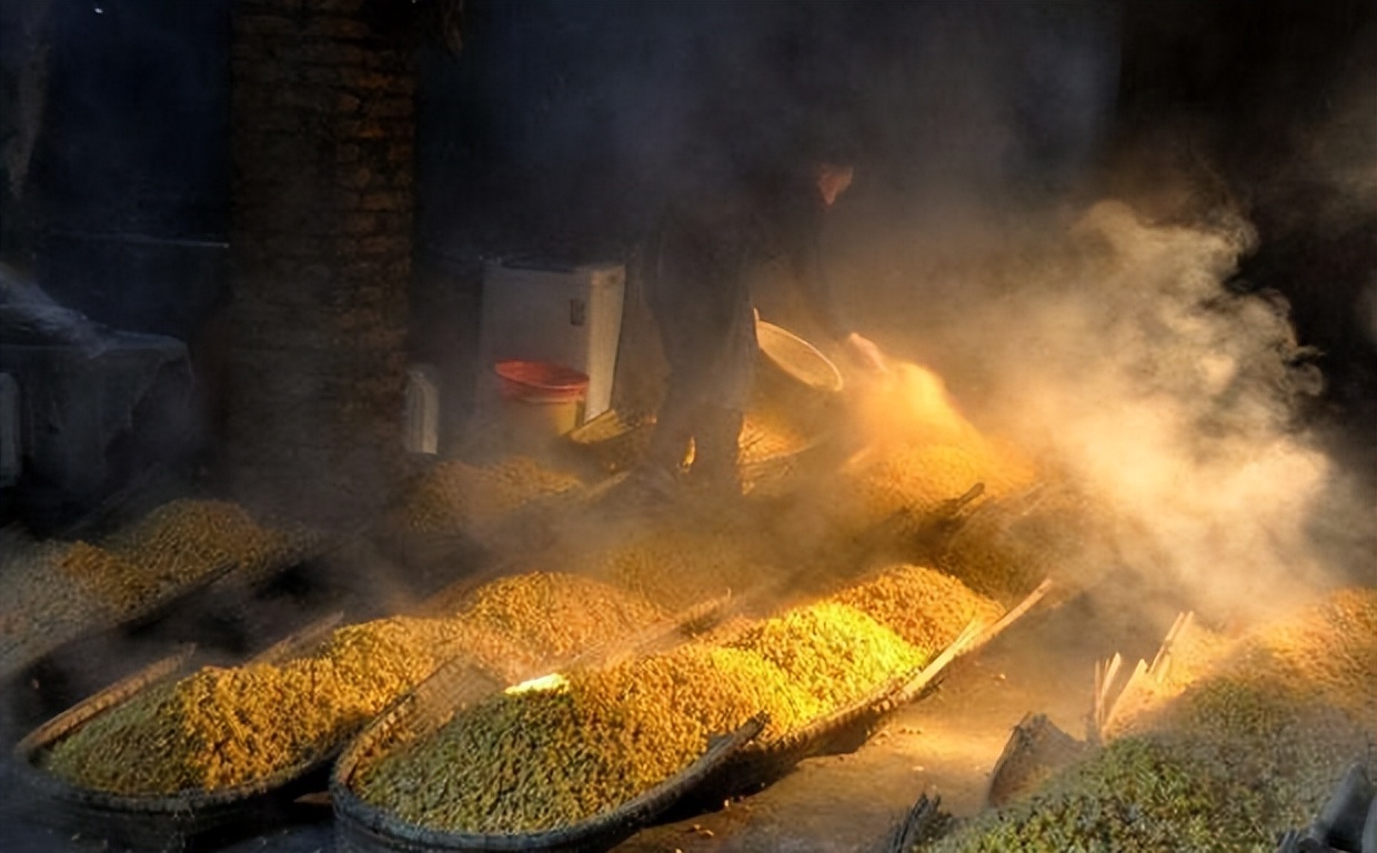 娌冲崡閰掑腑甯稿枬鐨勫嚑娆鹃厭,娌冲崡閰掓甯歌鐧介厭