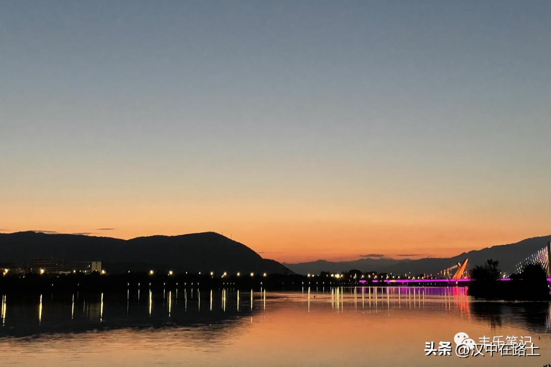 秦岭汉中之旅,翻越秦岭到四川