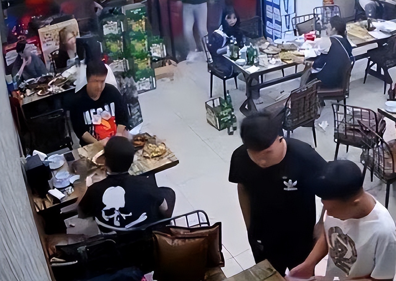 唐山事件后续！澳门“黑大哥”崩牙驹发声：洪门子弟不应袖手旁观