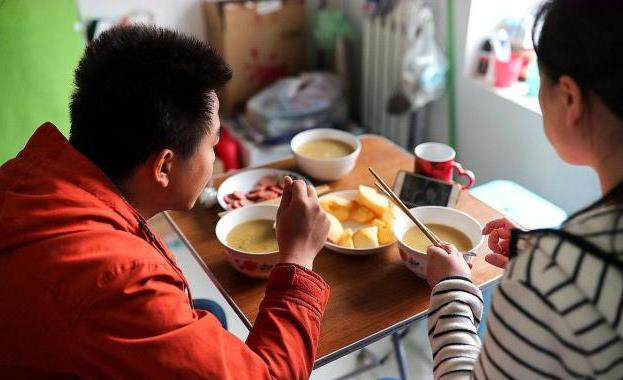 企业用工荒与大学生就业难并存,用工荒遇到的就业难