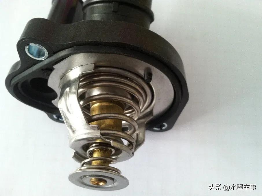 汽车水温一直升不上来,汽车水温怠速正常跑起来水温低