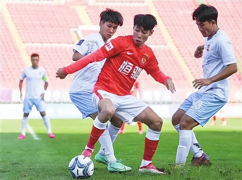 青岛市长杯小李明,青岛市长杯小球员