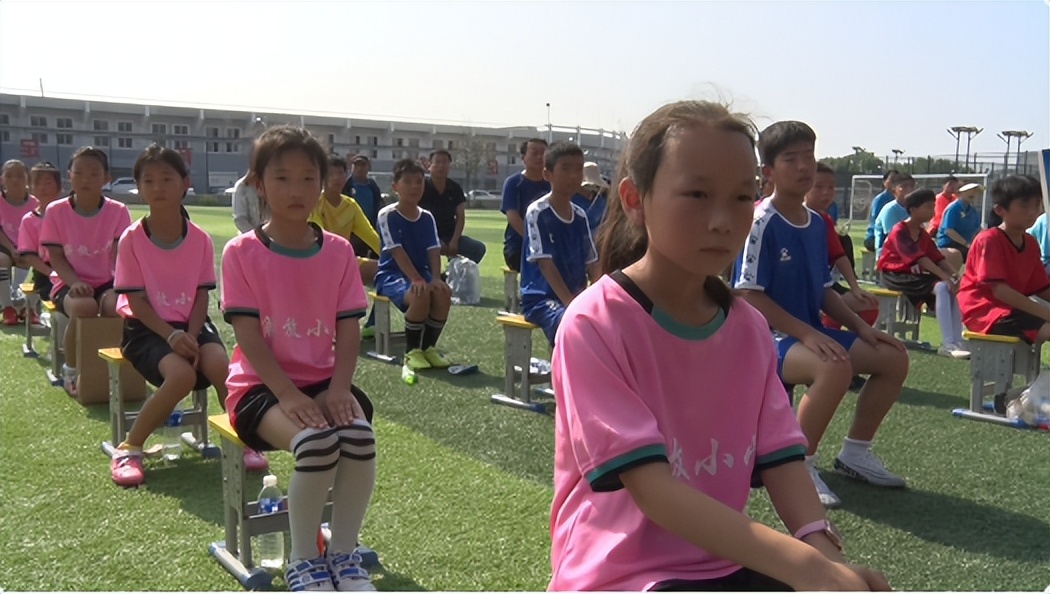 龙亭区足球协会、龙亭区围棋协会成立揭牌仪式暨龙亭区第二届“区长杯”校园足球联赛闭幕式举行