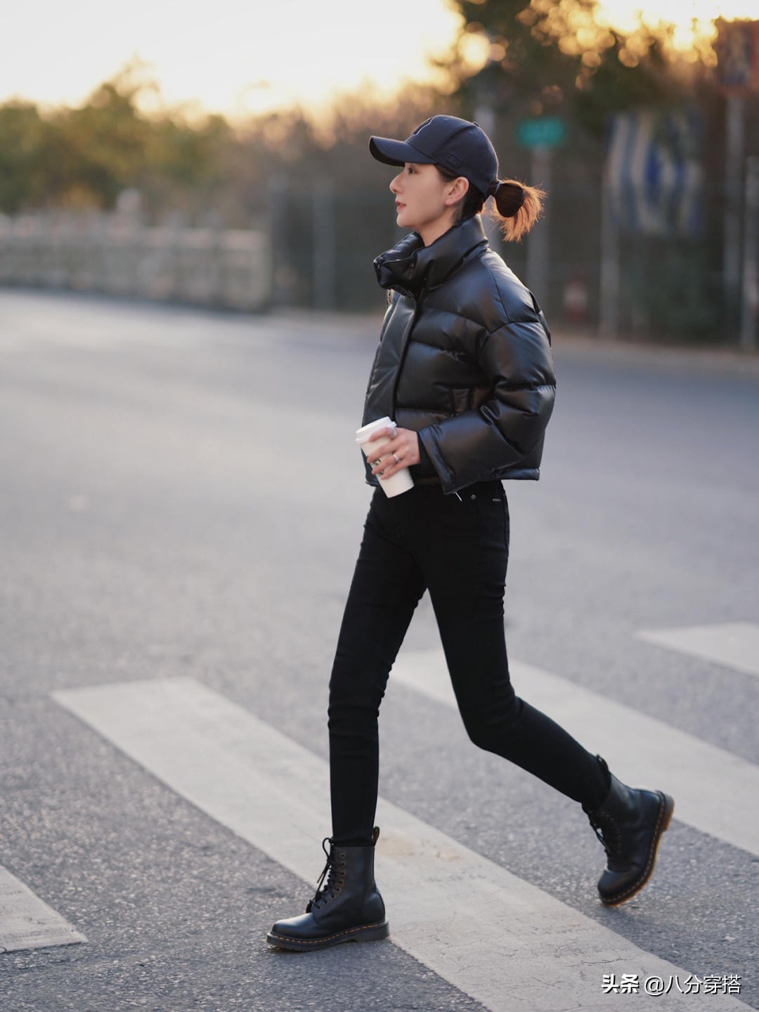 羽绒服短款女洋气小个子显瘦,显瘦短款羽绒服