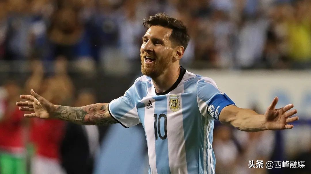 梅西中国行上脚新足球鞋,梅西为什么要穿中文名球衣