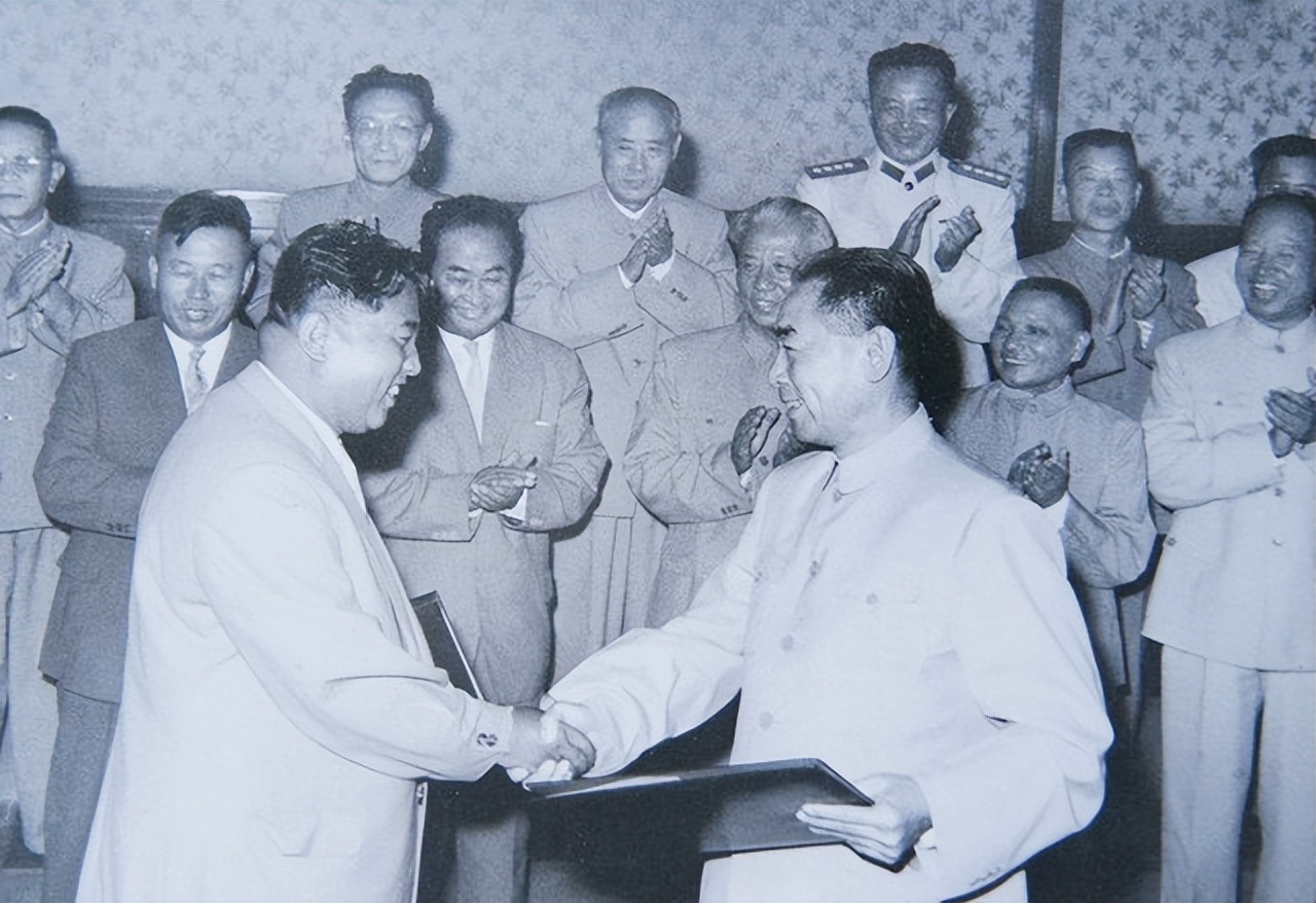 朝鲜人对中国人看法街头采访,朝鲜人对待中国旅游态度