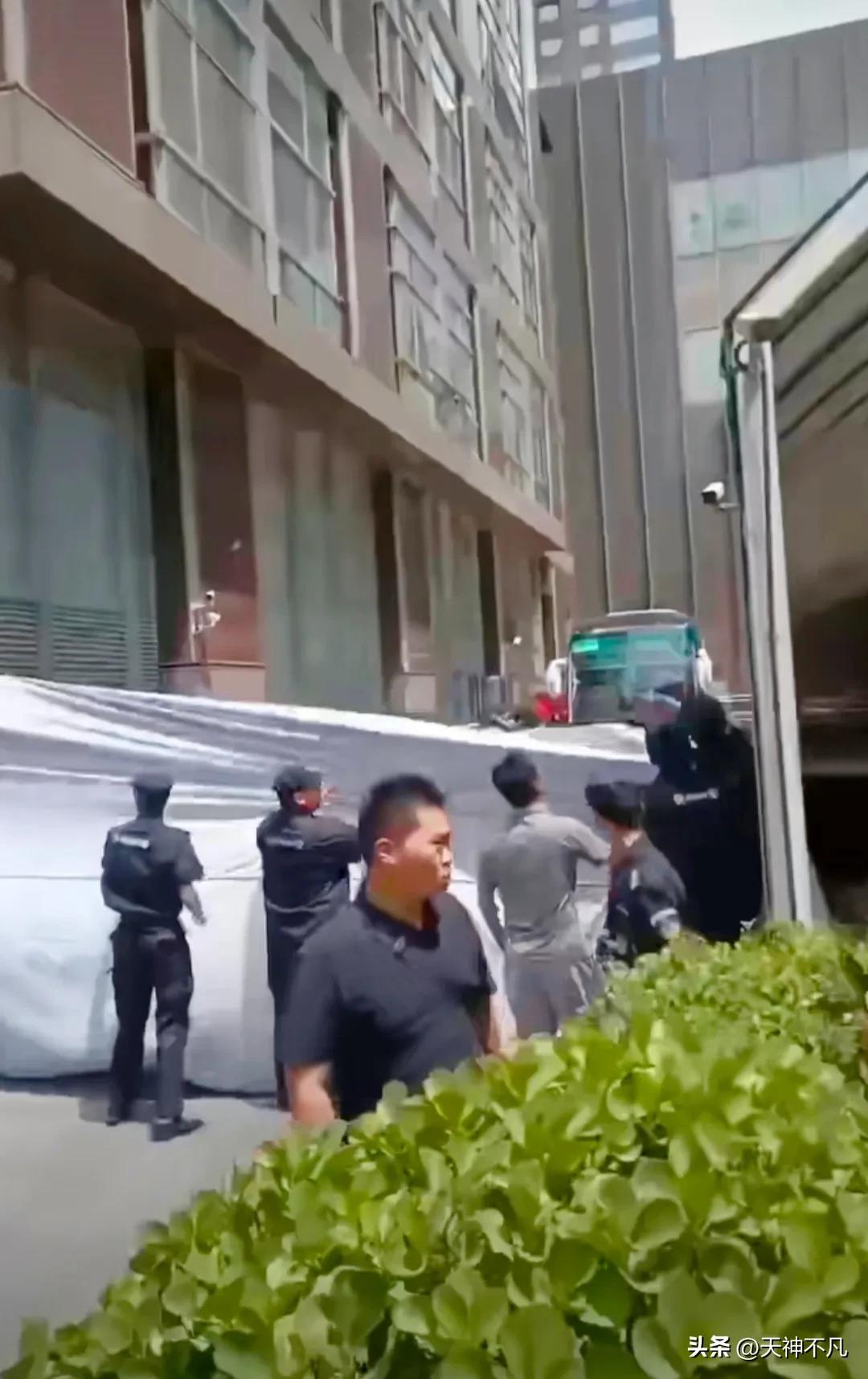 网曝梅西因带错护照滞留机场,梅西因双重国籍被拦在机场