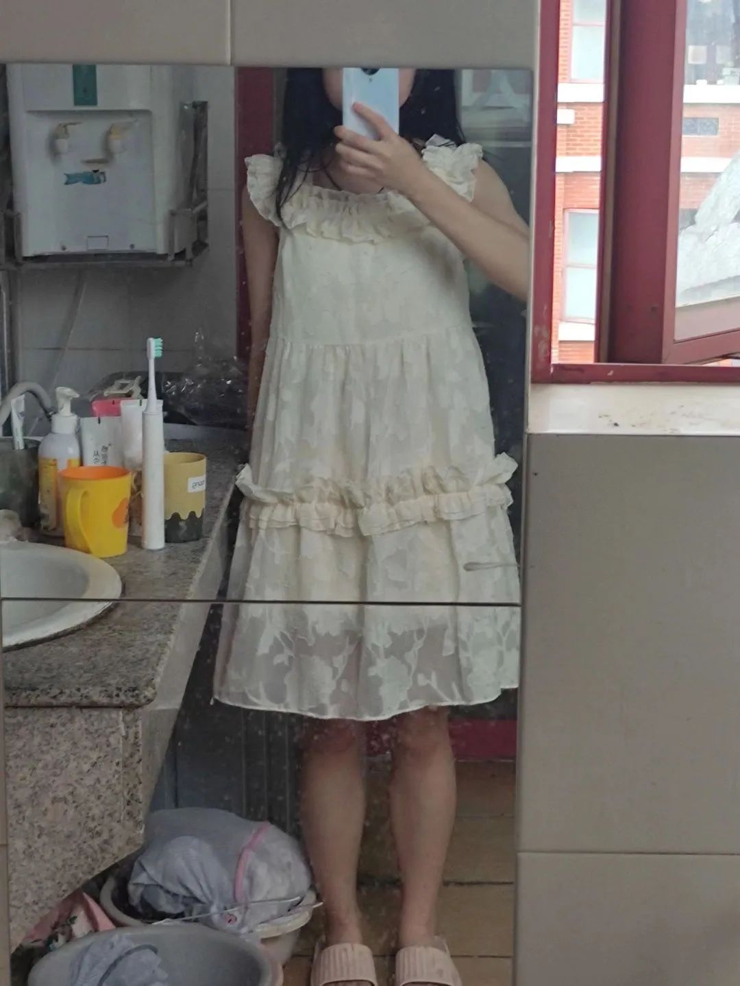 女生穿裙子最小心什么,不适合穿裙子的女生应该怎么穿