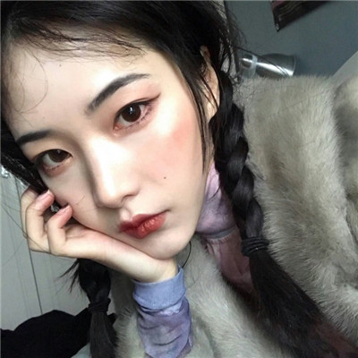 2023年非主流女生头像唯美,未来可期的唯美图片女生头像