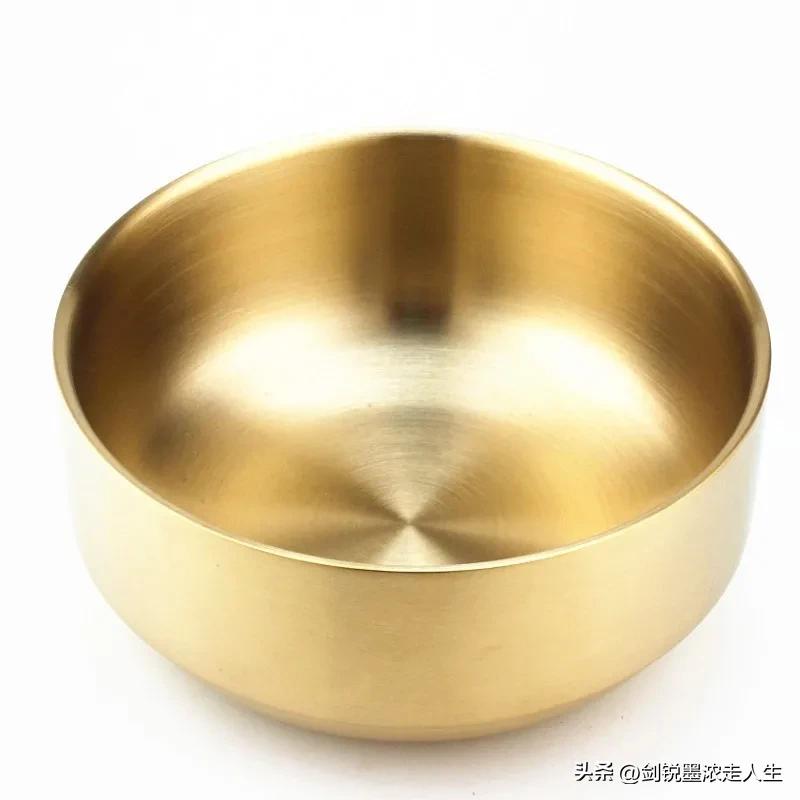 饭碗没法端、袜子没法穿、泡菜没有盐，我们崇拜韩国人什么？