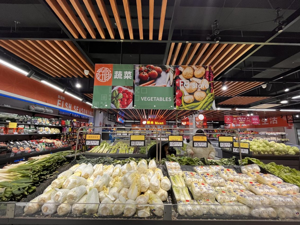 一〇四团世纪鲸街一站式超市囤货好地方