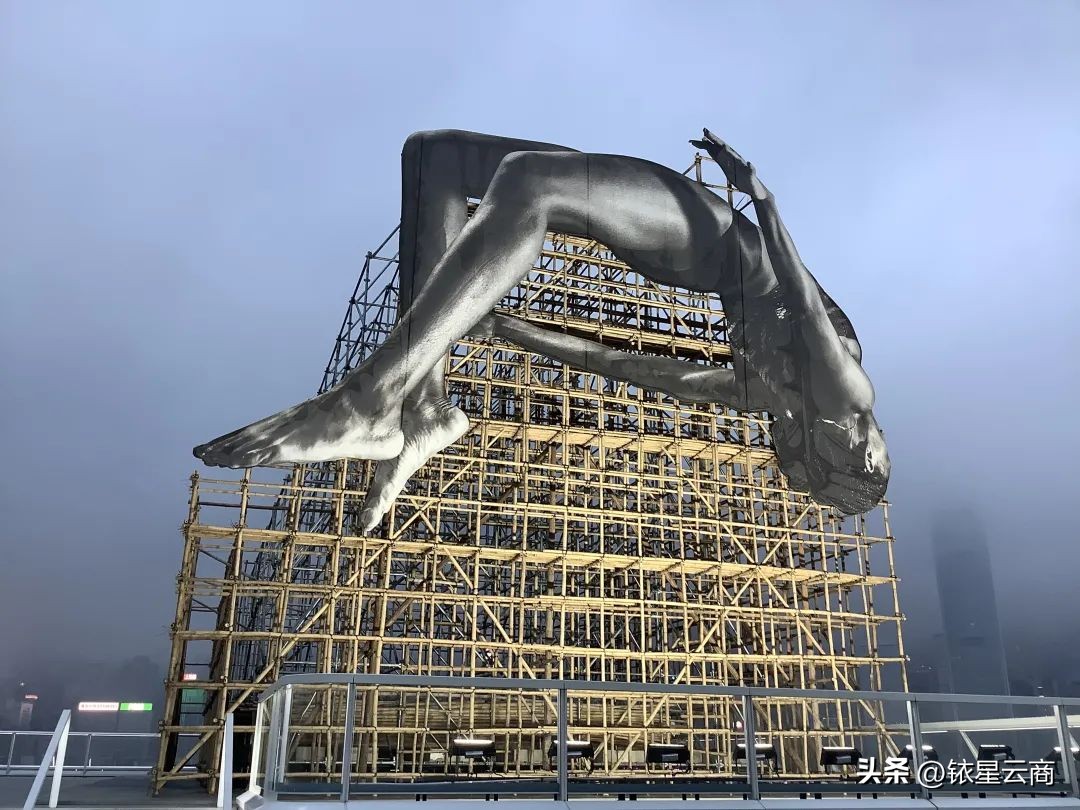 实探|全面通关以后，香港购物中心恢复“人从众”模式了吗？