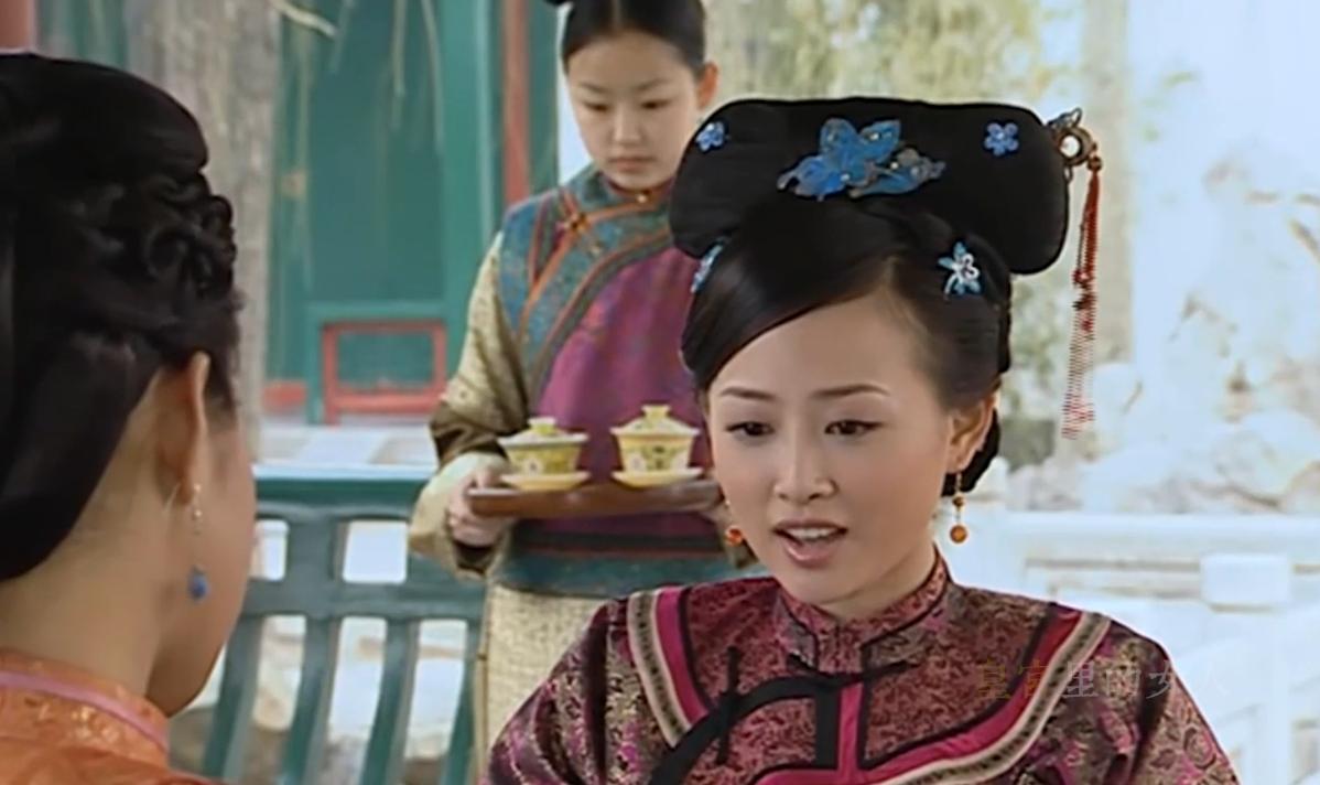 14岁女孩当上皇后的生活,14岁入宫做了10年皇后