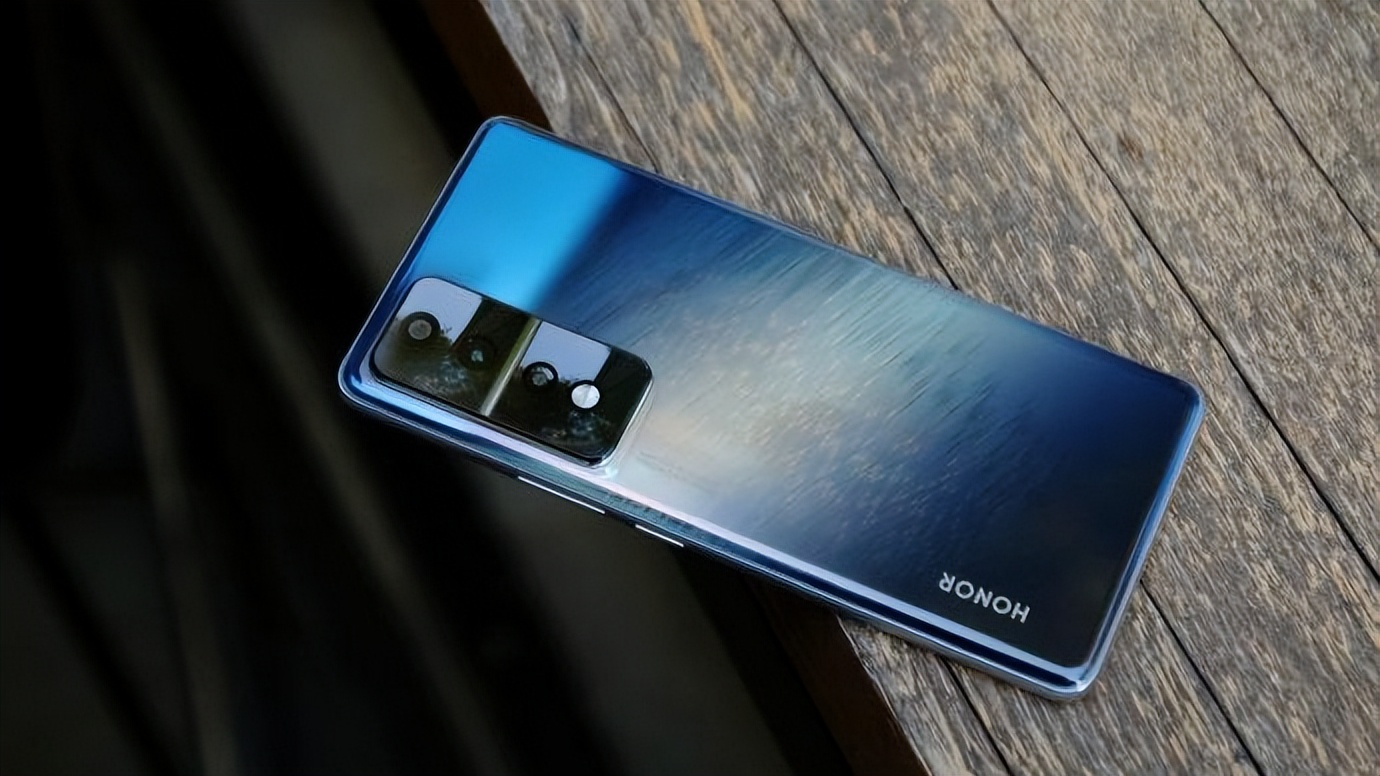 2500左右的高性价比手机推荐,2500元左右手机性价比高推荐