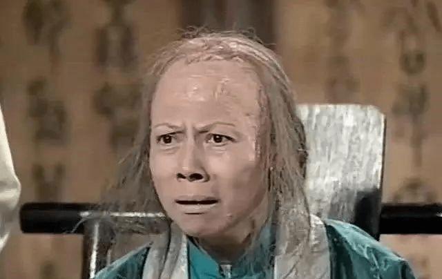 黄子韬变秃头爱豆,还撞脸裘千尺?假发果然是个好东西