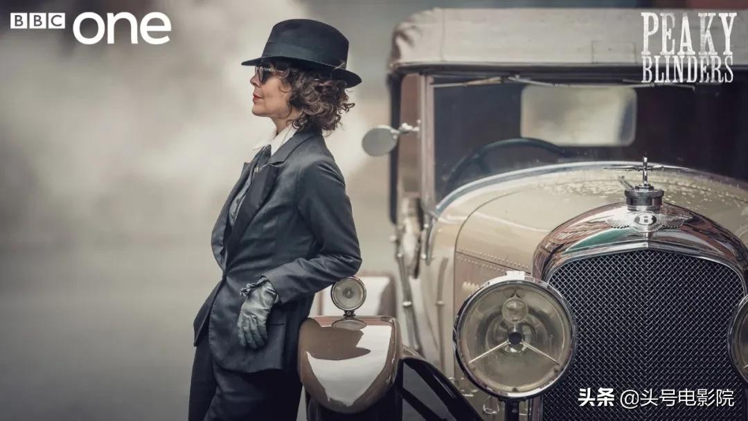 西装暴徒汤姆哈迪锦集,汤姆哈迪浴血黑帮高燃片段多吗