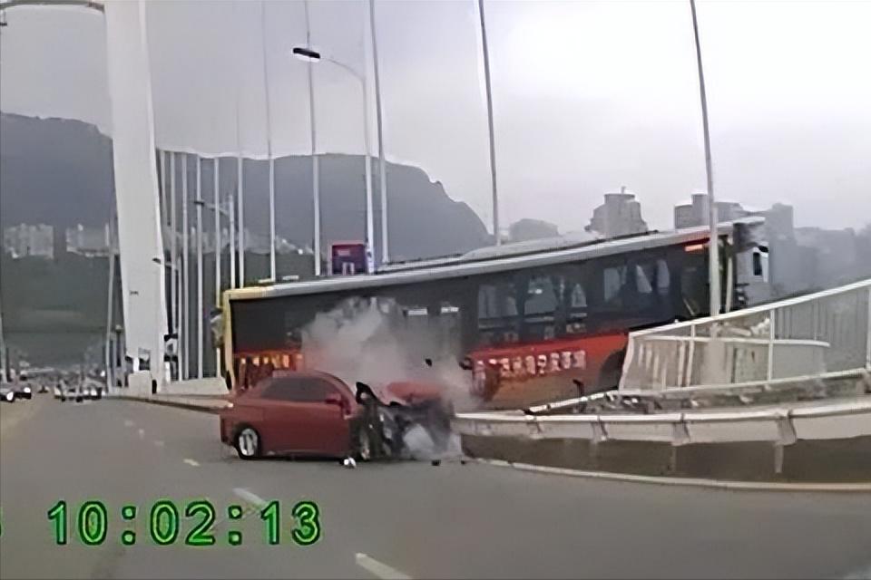 温州健身房“性丑闻”爆出：人一旦没了“底线”，究竟有多可怕？