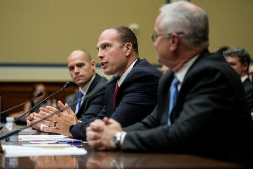 美国人发现海滩尸体,美国警方发现沙漠人体遗骸