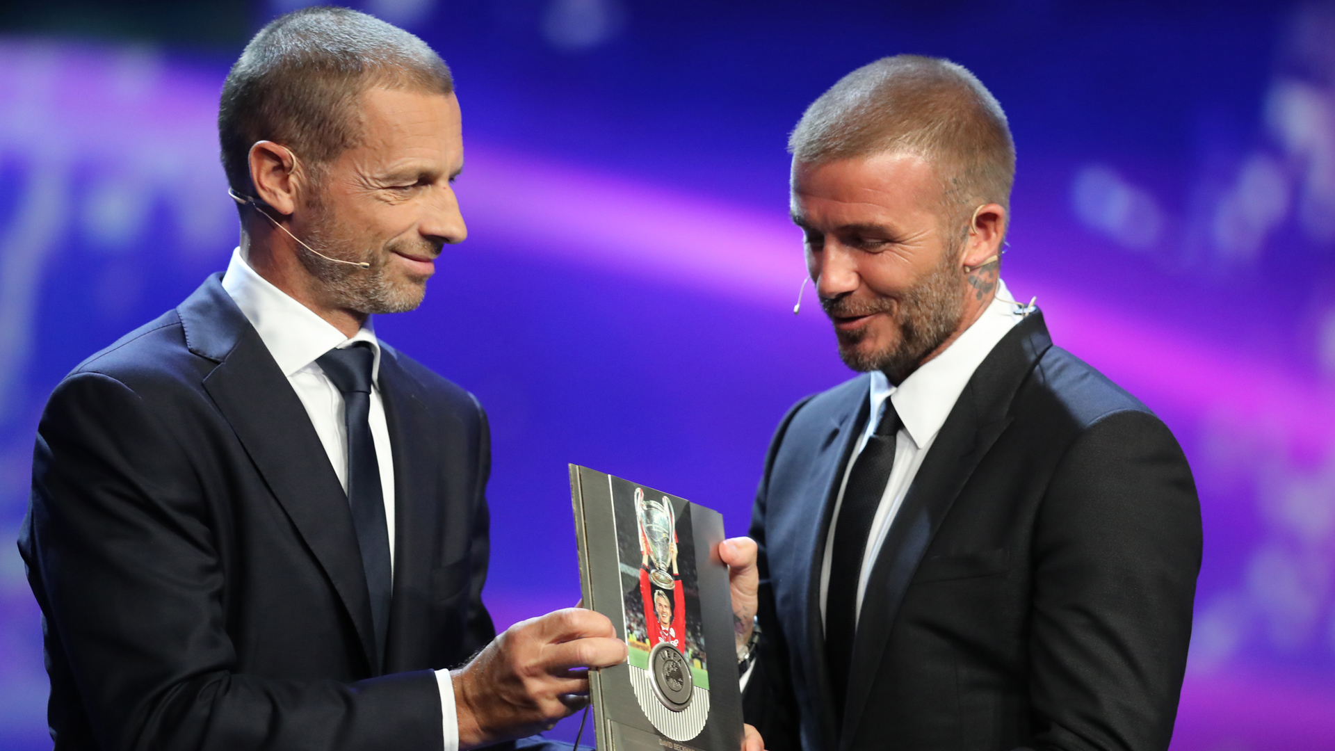 贝克汉姆和维多利亚的婚姻再亮红灯？起底贝克汉姆夫妇的婚恋内幕