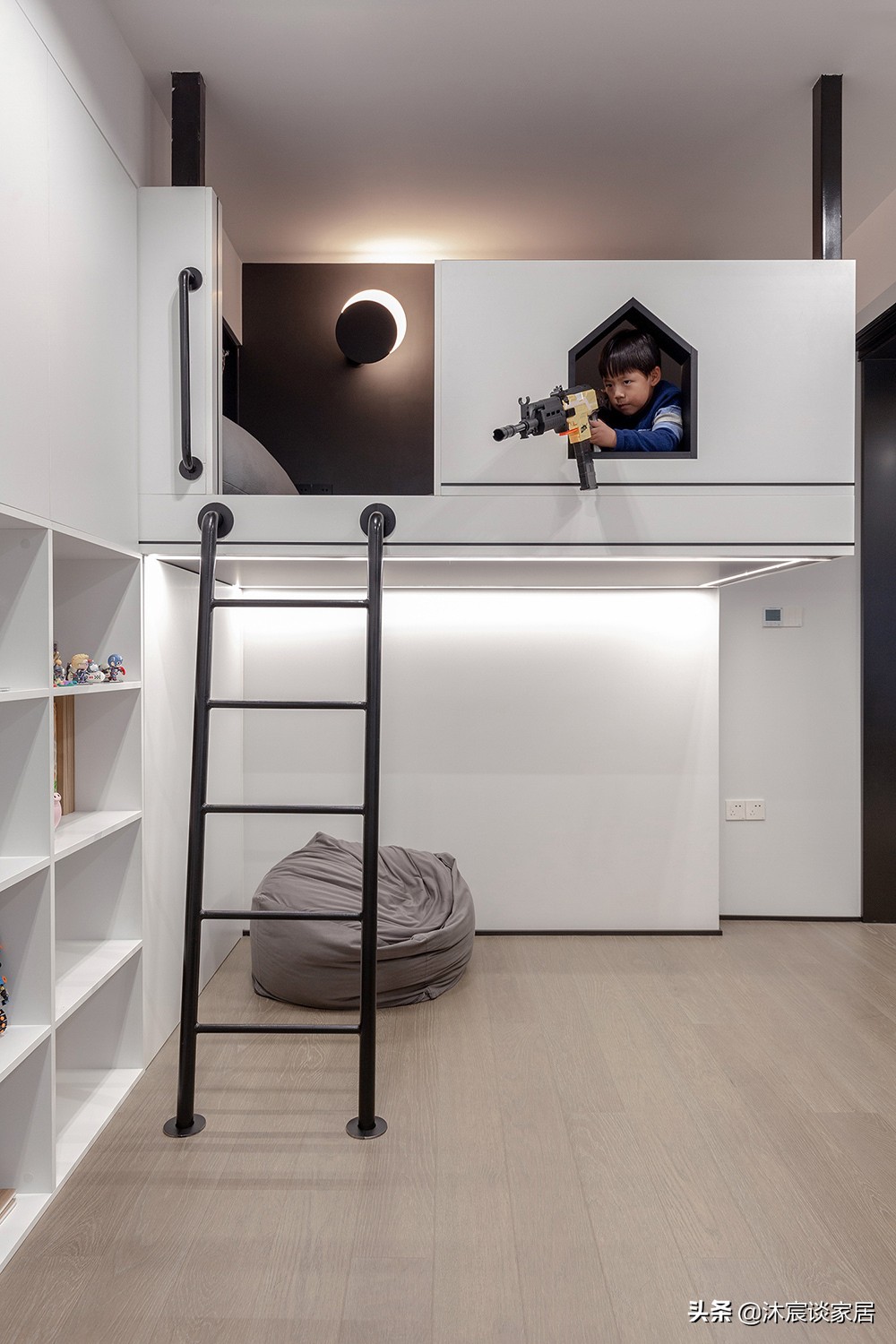 上海一套温馨亲子宅，室内简洁精致，树屋设计很实用，生活好幸福