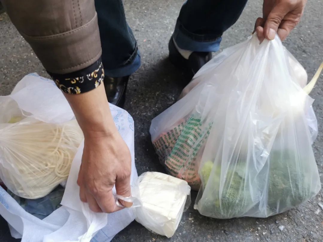 为什么上海卖菜的都是兰陵人,为什么买菜的都是老人