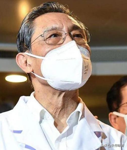 疫情全面放开后，为何这么多人大骂钟南山？他到底做错了什么？