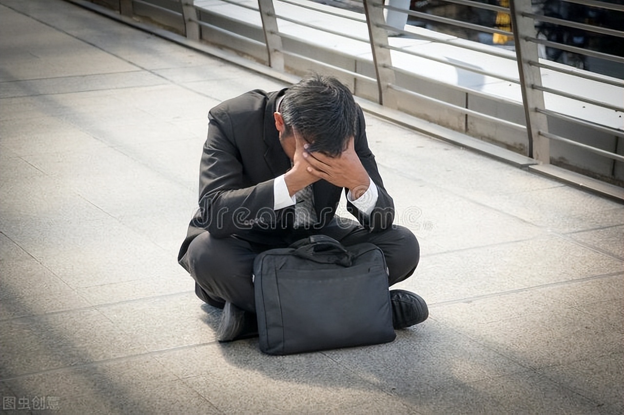 当你走投无路时应该怎样做,当走投无路时路应该怎么走