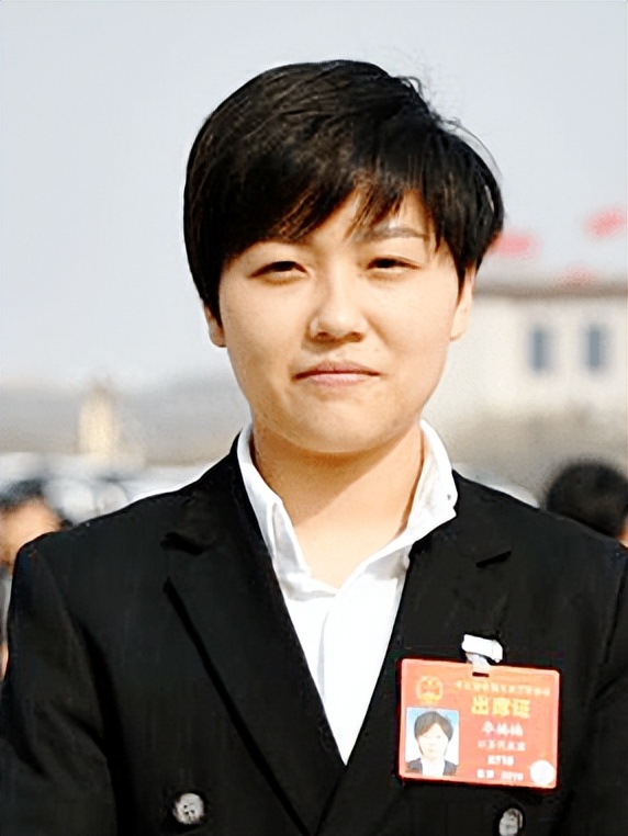 快递客服售用户信息获利24万,快递客服出售用户信息获利