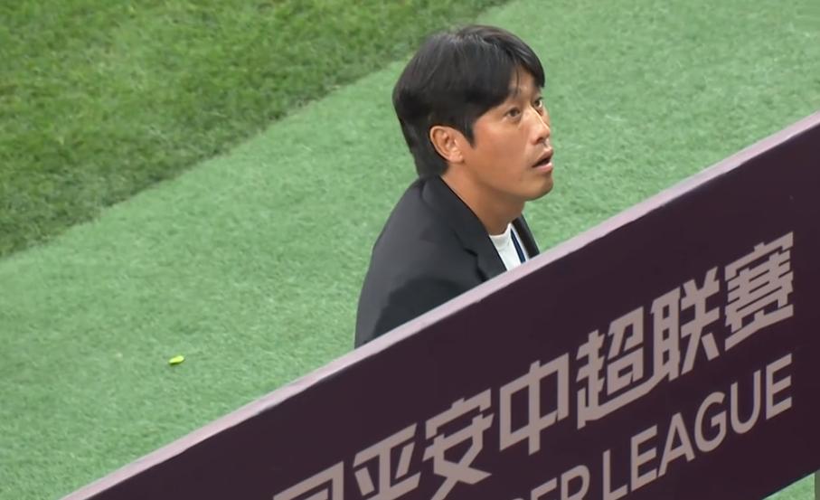 成都蓉城赢球四川球迷的反应,成都蓉城上热搜榜