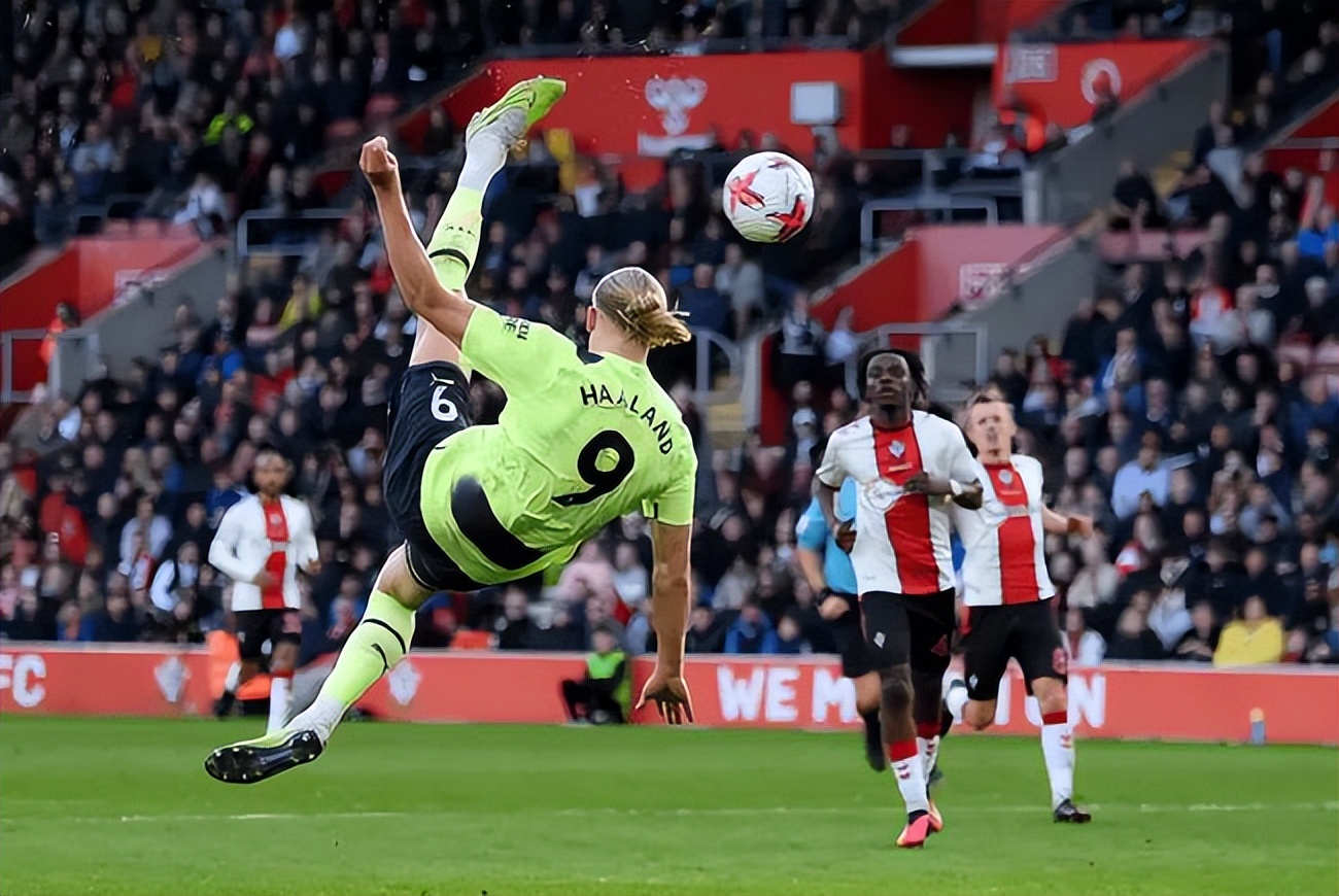 c罗哈兰德姆巴佩谁最快,巅峰时期的c罗vs22岁的哈兰德