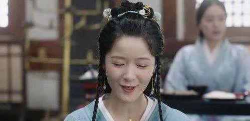 月圆中天，玉寄人间——影视剧里的“高大上”美饰盘点第1辑