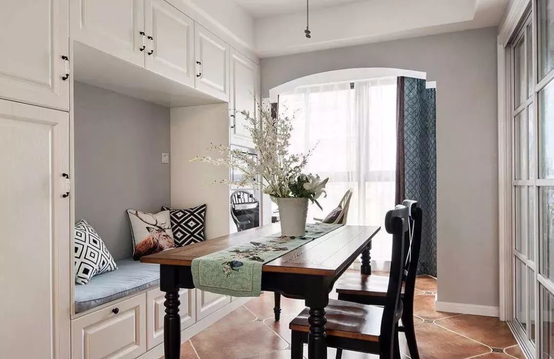 我把酒吧的卡座搬回家，老婆拍手叫好，邻居都说羡慕！