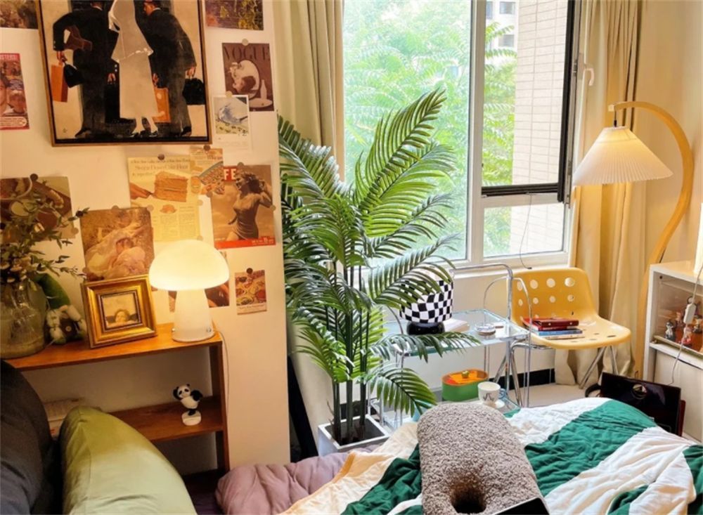 北京姑娘晒15㎡“极繁”卧室,东西虽多虽杂却乱中有序,太喜欢了