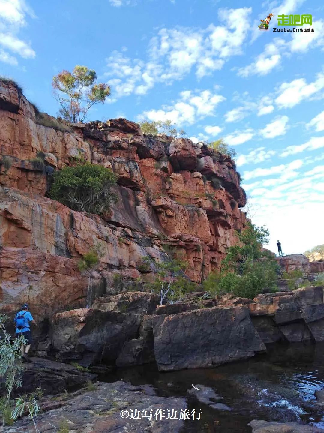 24岁女孩旅行50个国家,去外国边打工边旅行