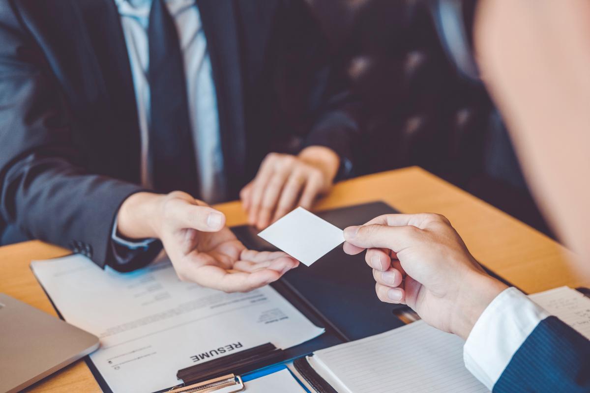 找猎头招聘工作需要收费用吗,猎头推荐成功怎么收费